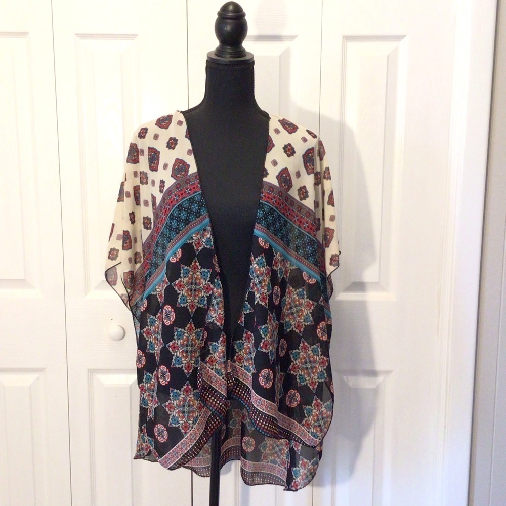 NWOT Live 4 Truth Short Sleeve Semi-Sheer Swimsuit Coverup Kimono Size Small